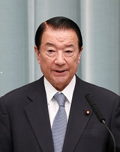 江崎 铁磨