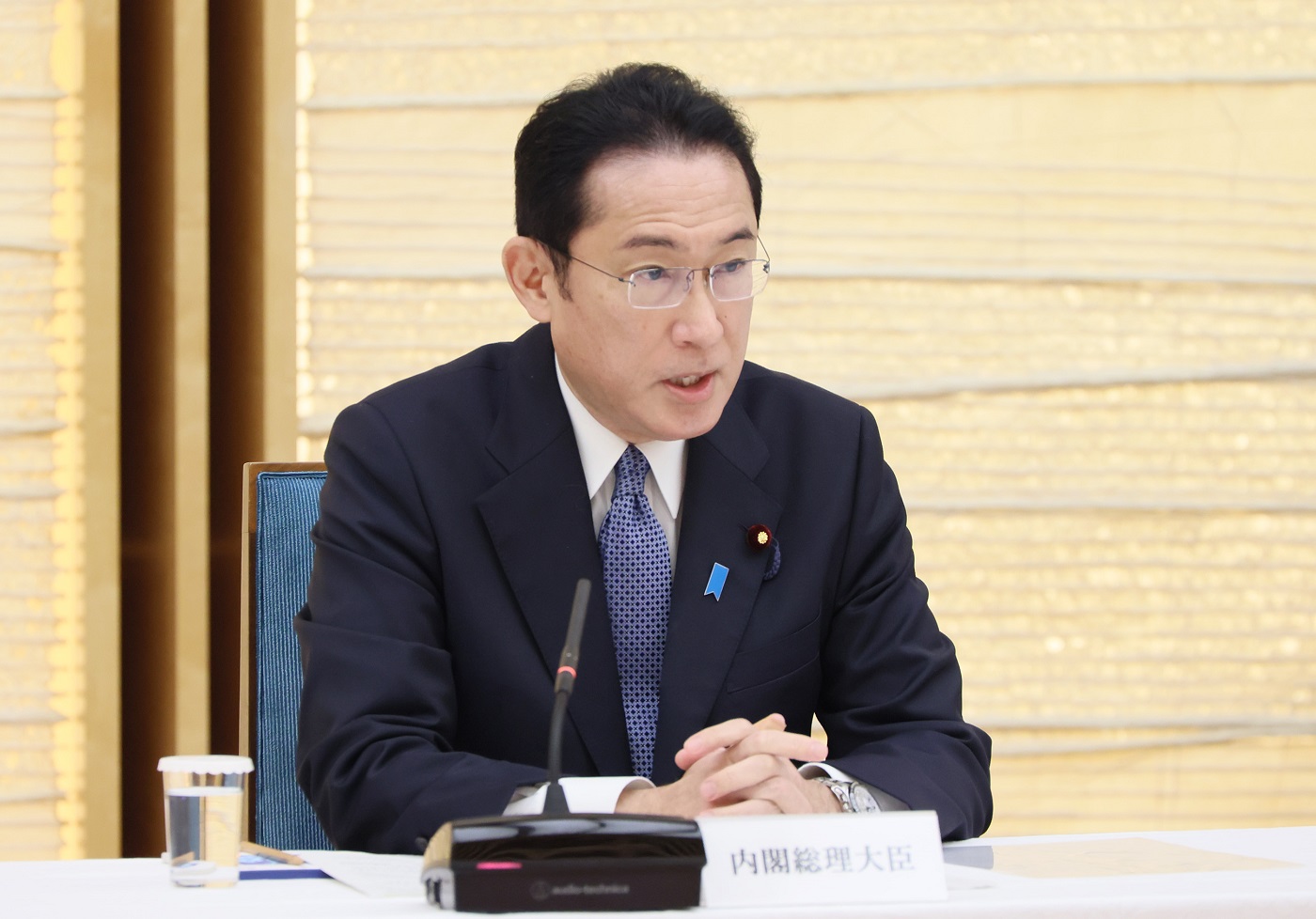 政府执政党联络会议