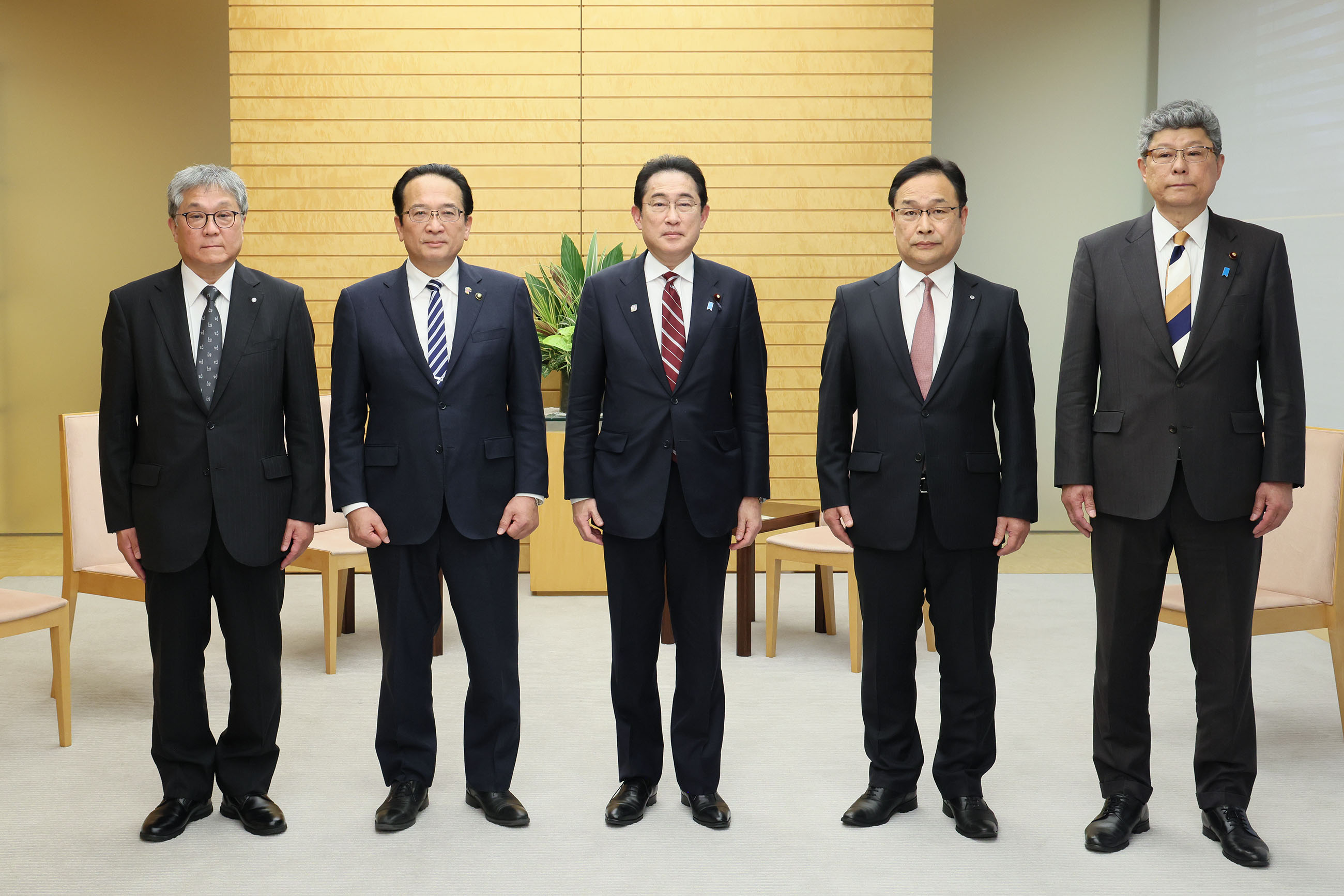 会见全国原子能发电站所在市町村协议会会长等