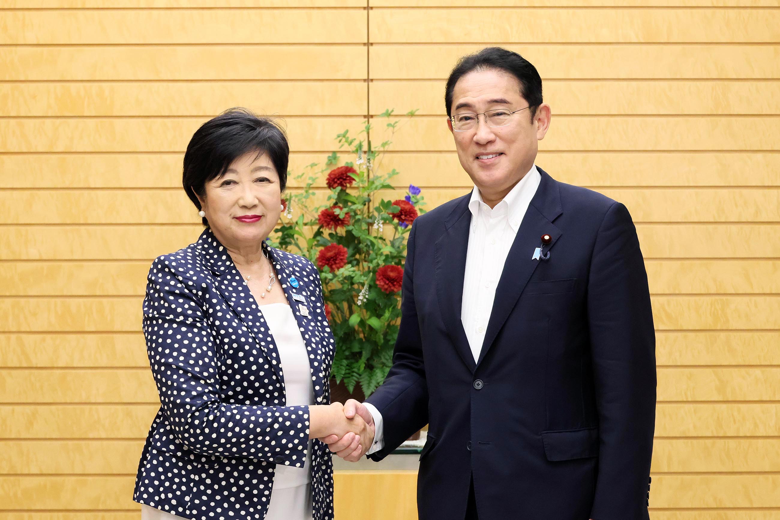 接见东京都知事