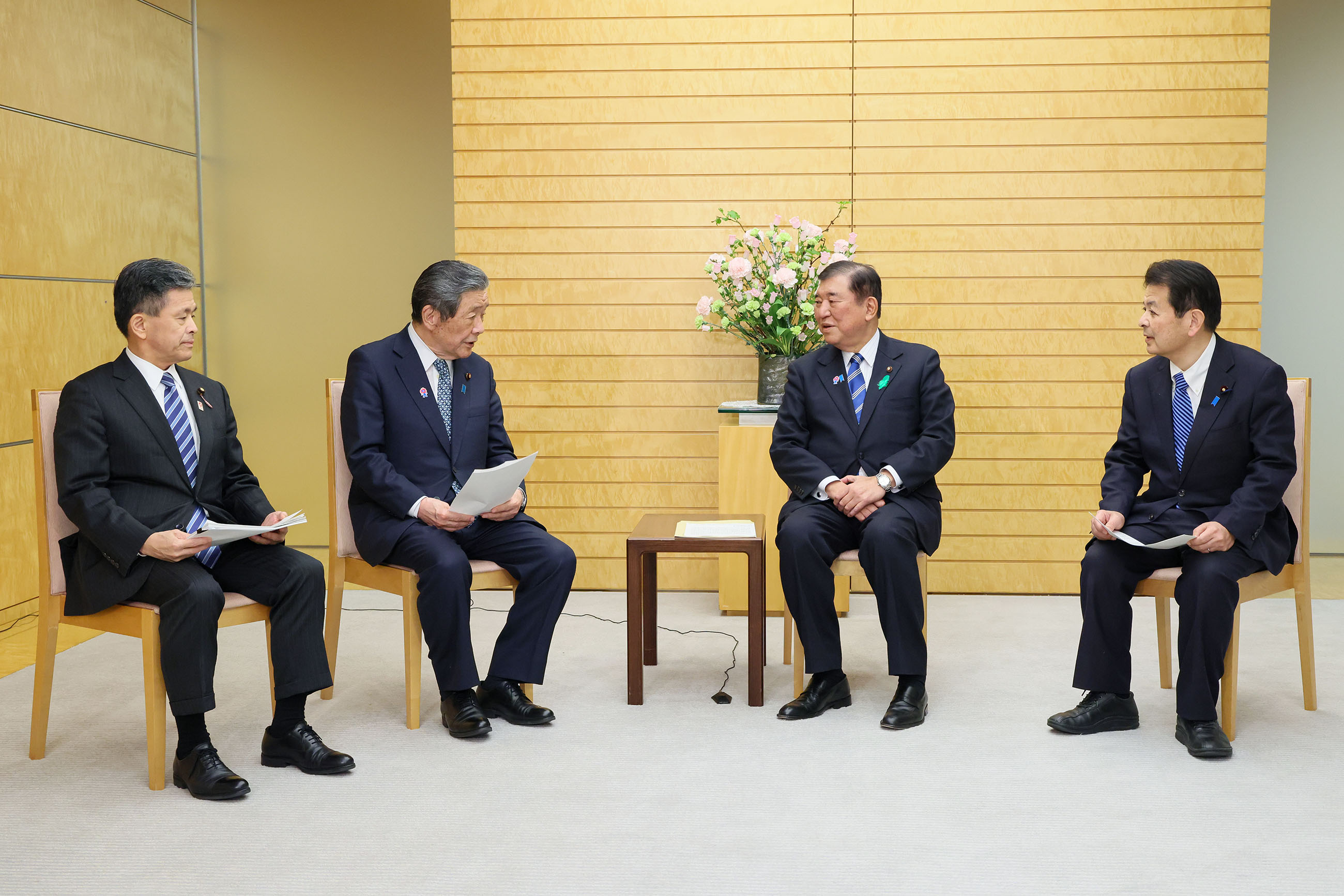 石破首相接受提议2