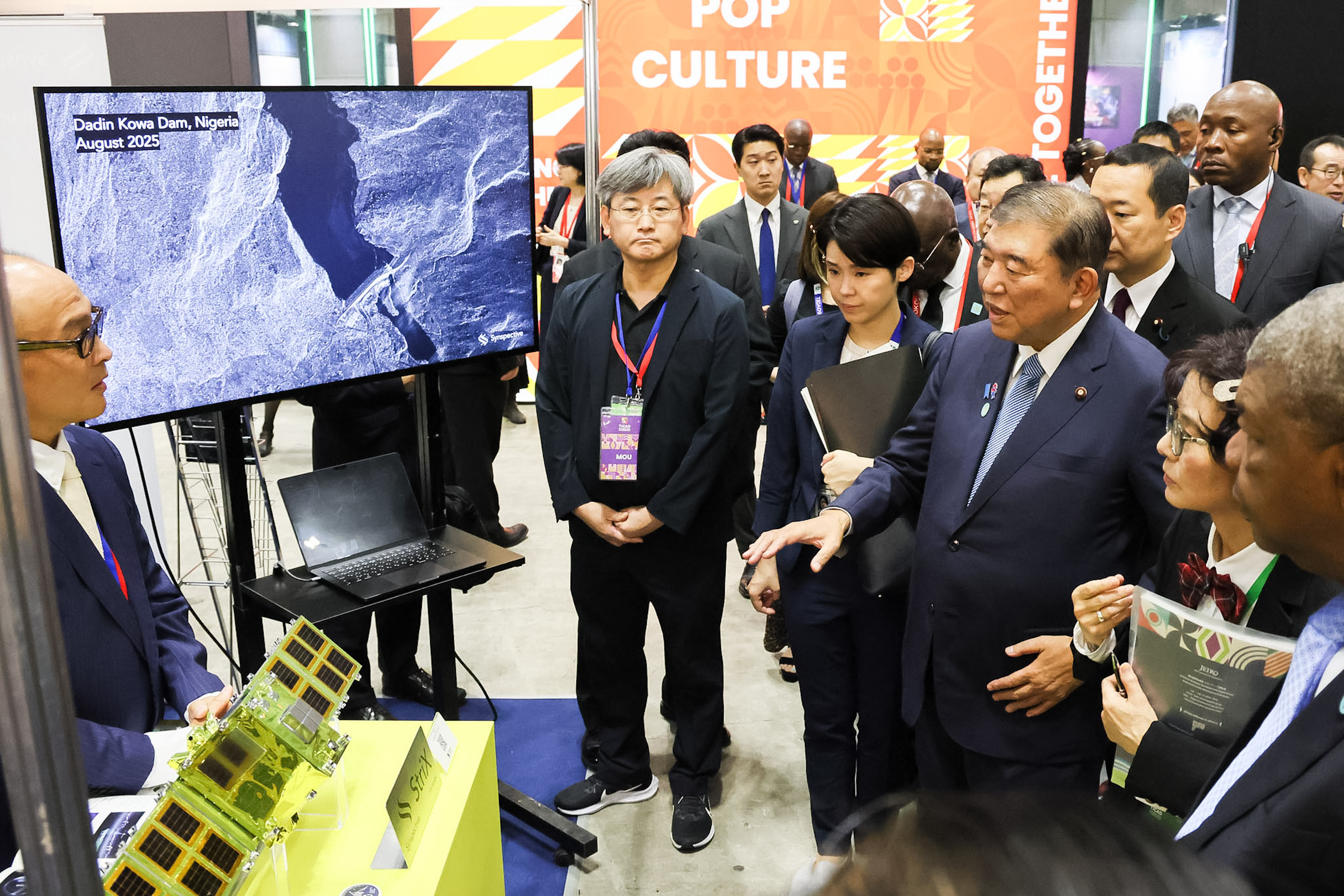 石破首相视察4