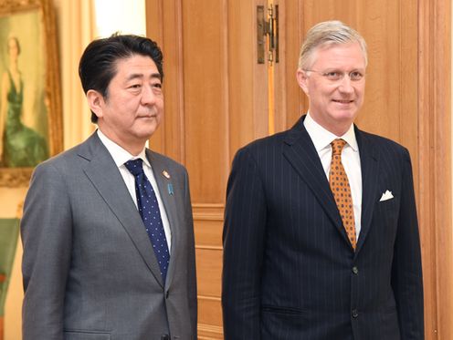 安倍总理访问了比利时王国的布鲁塞尔。