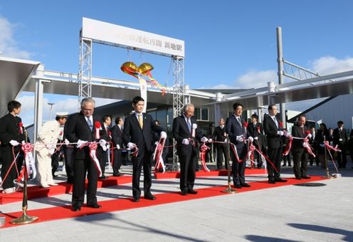 安倍总理访问了福岛县。