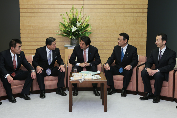 会见下关河豚联盟等代表