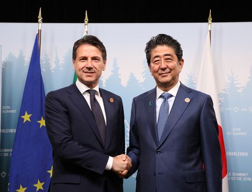 日意首脑会谈2