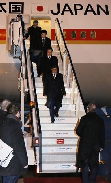 安倍总理访问了德意志联邦共和国的汉诺威。