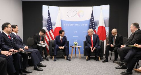 安倍总理为了出席G20布宜诺斯艾利斯峰会等，访问了阿根廷共和国。
