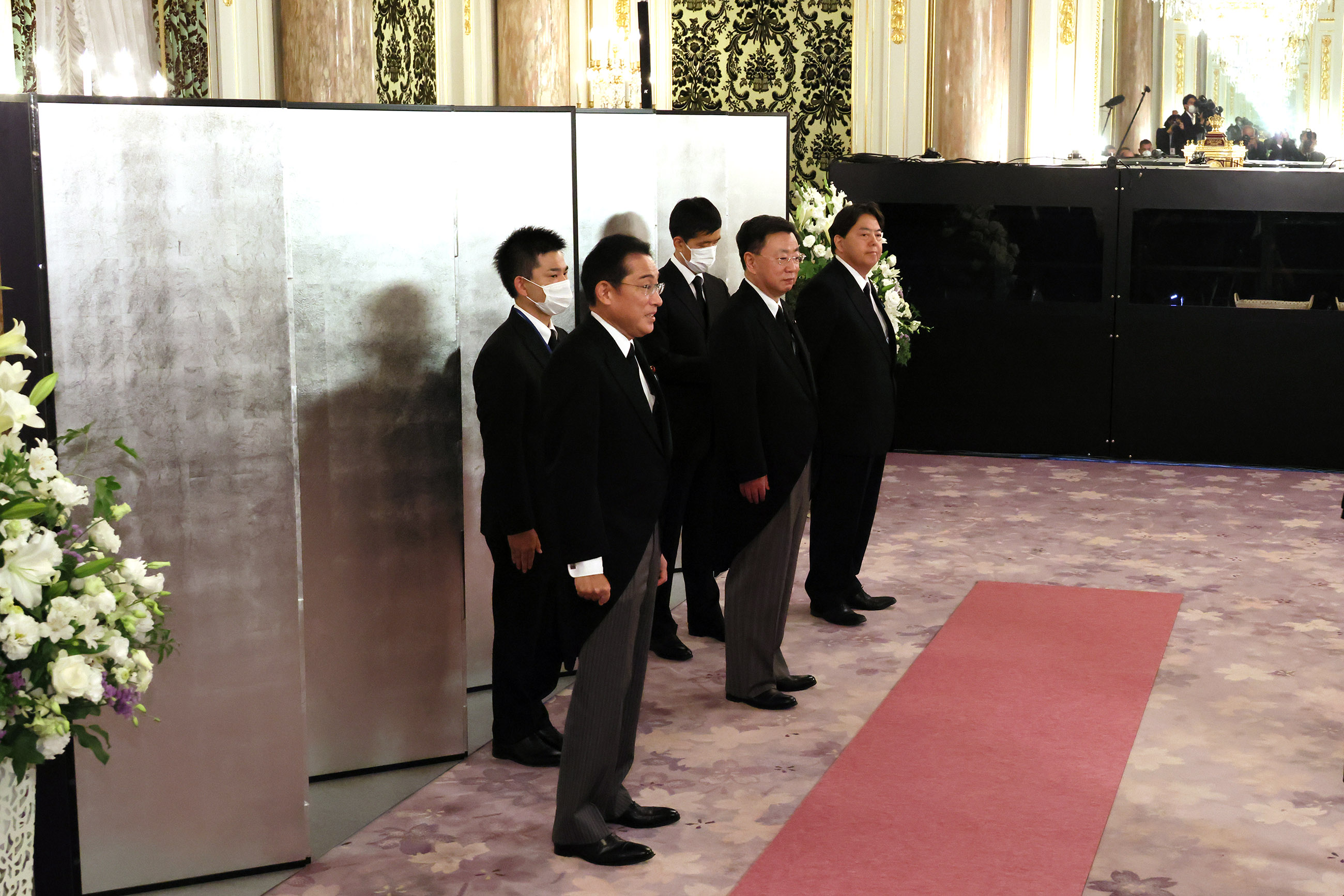 问候已故安倍晋三前首相国葬典礼的海外列席人士
