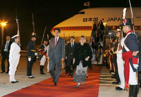 安倍总理访问了阿根廷共和国的布宜诺斯艾利斯。