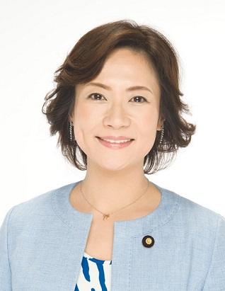 顔写真:髙階恵美子