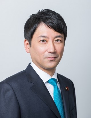 顔写真:古賀篤