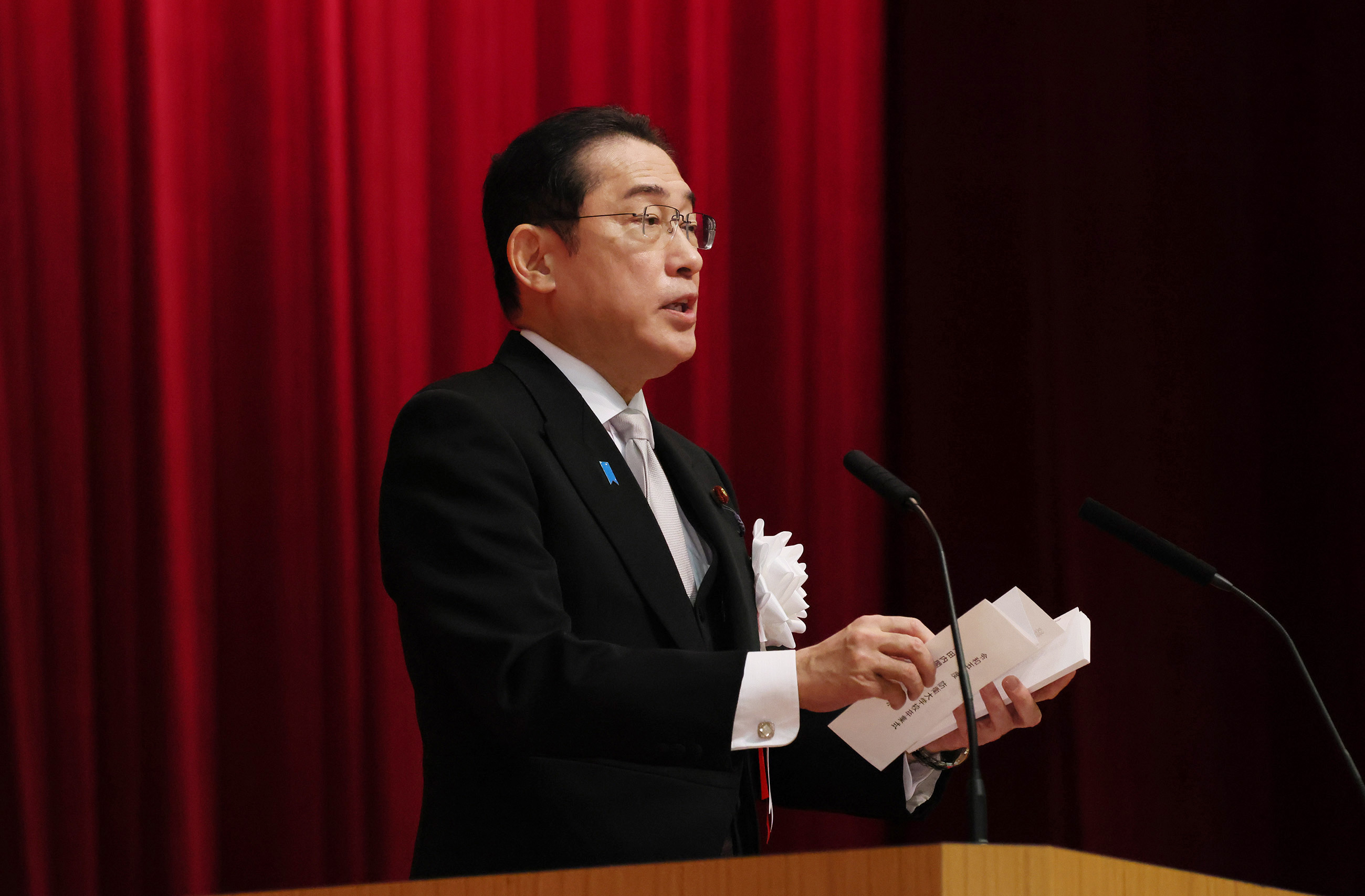 訓示を行う岸田総理３