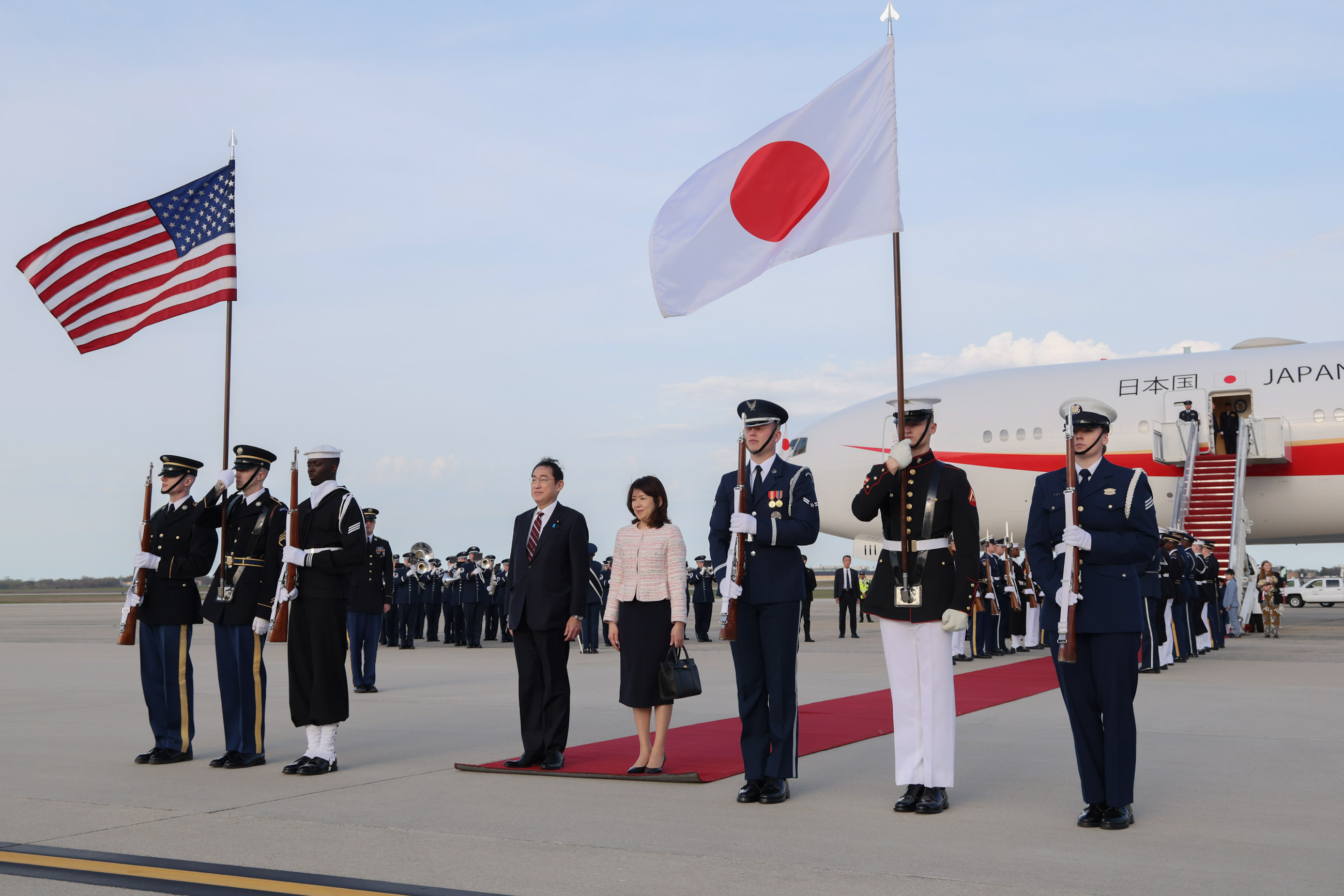 米国に到着した岸田総理４