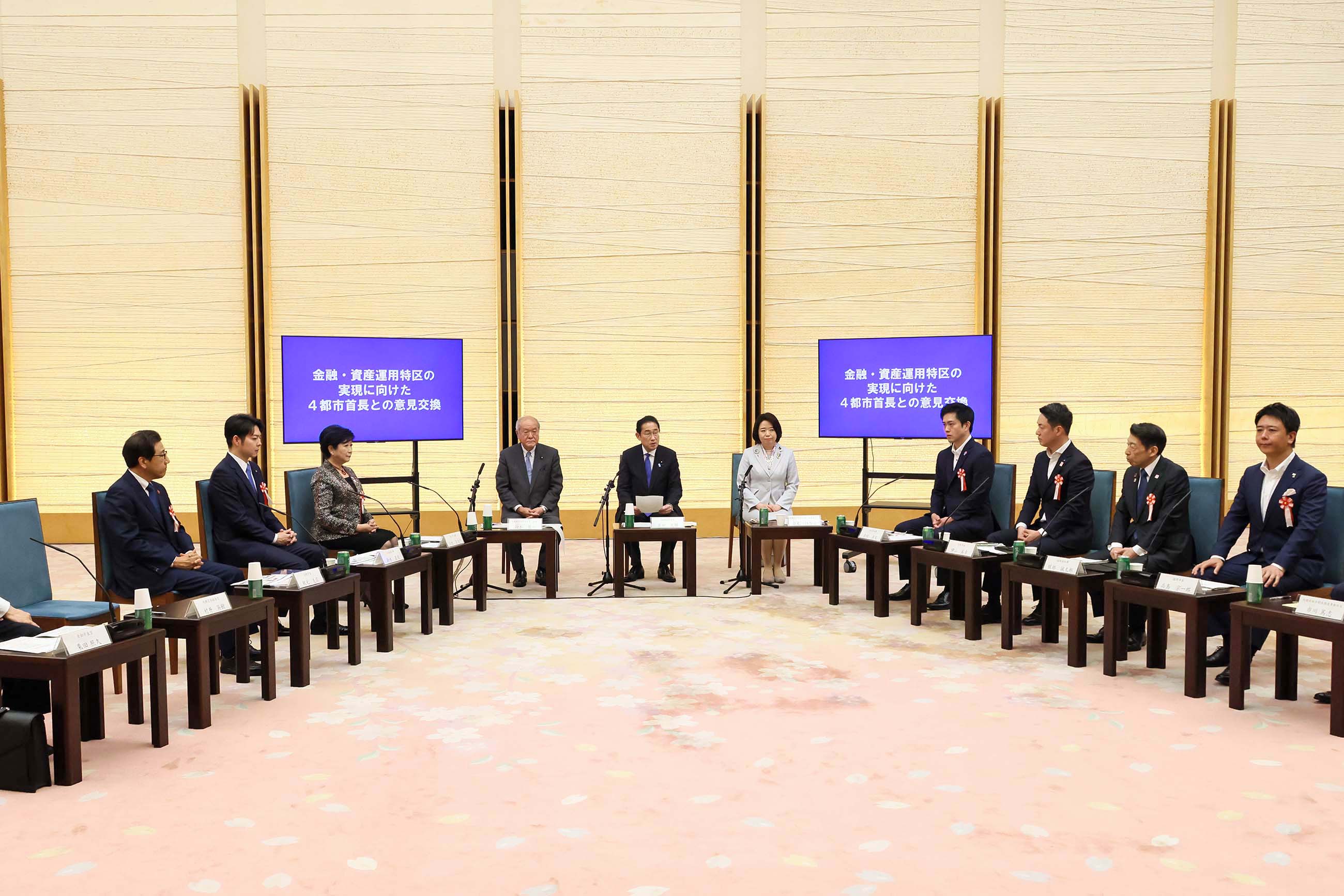 発言する岸田総理１