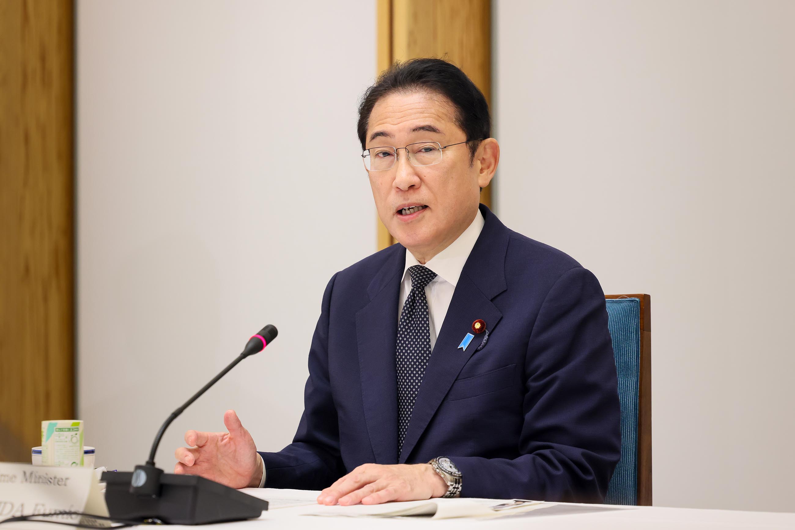 発言する岸田総理１