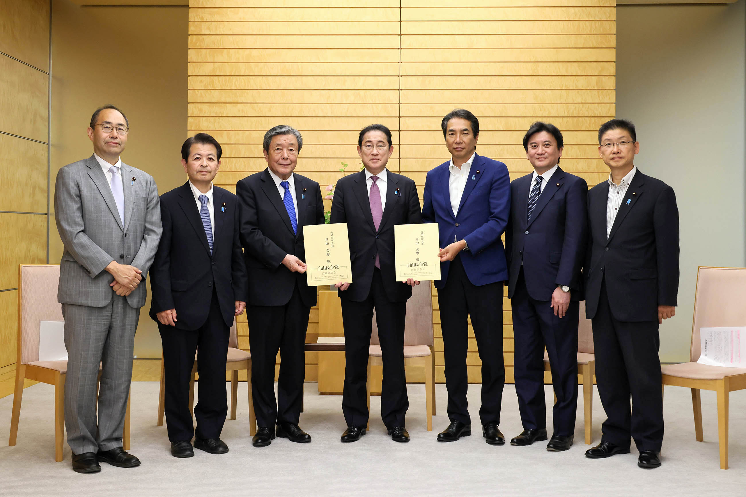申入れを受ける岸田総理２