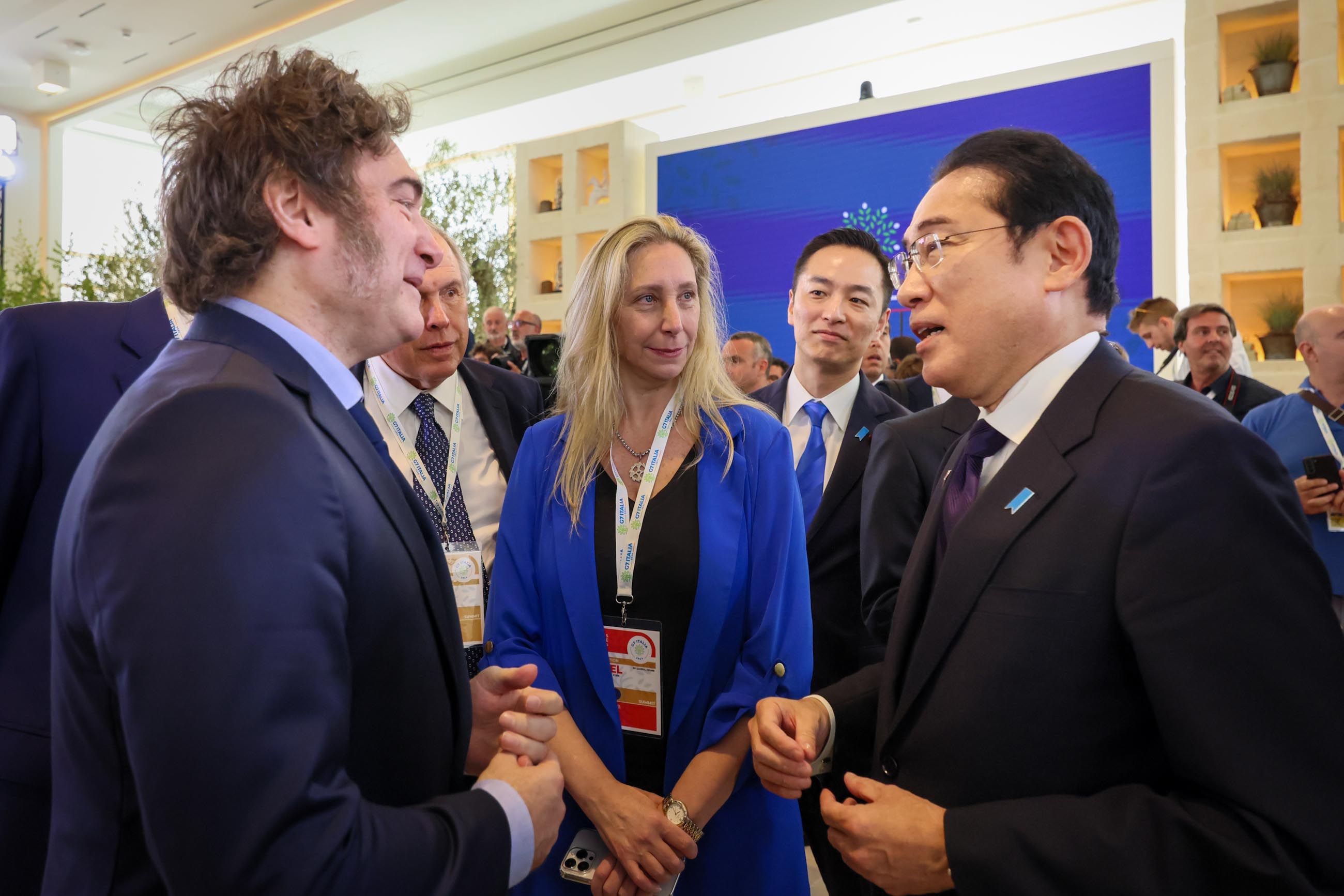 ミレイ・アルゼンチン大統領との立ち話１