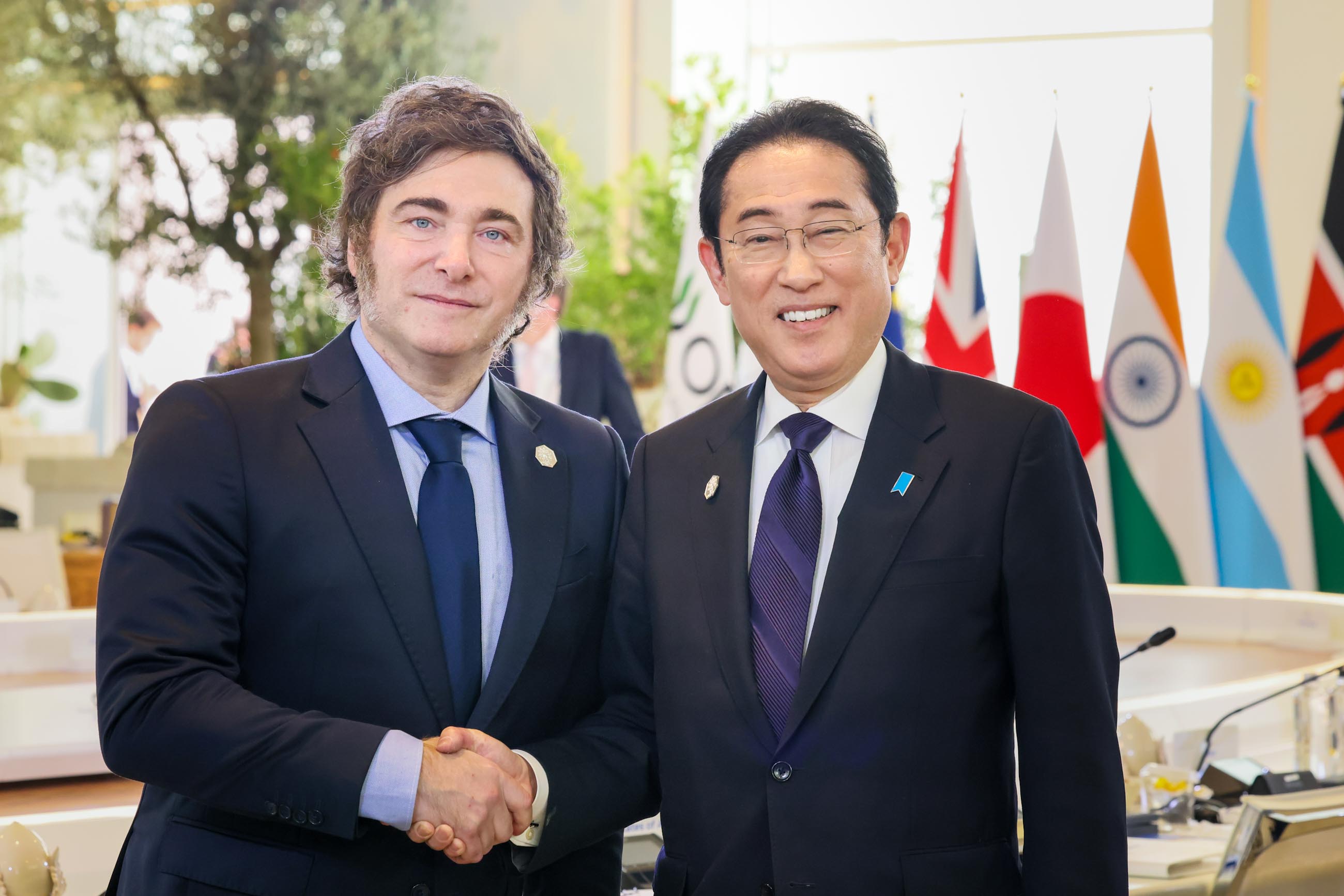 ミレイ・アルゼンチン大統領との立ち話２