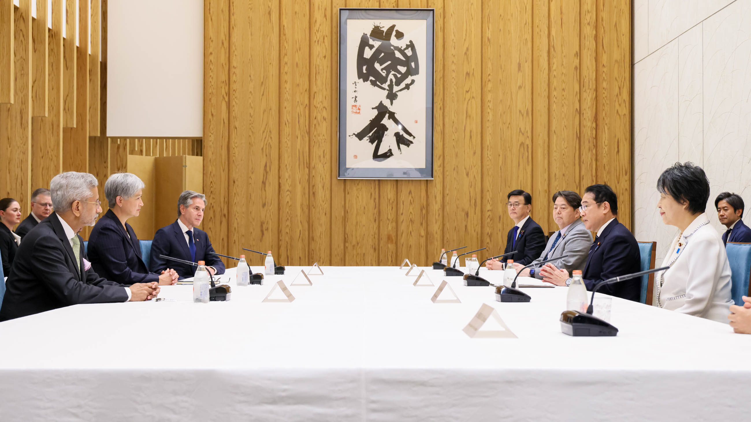 表敬を受ける岸田総理３