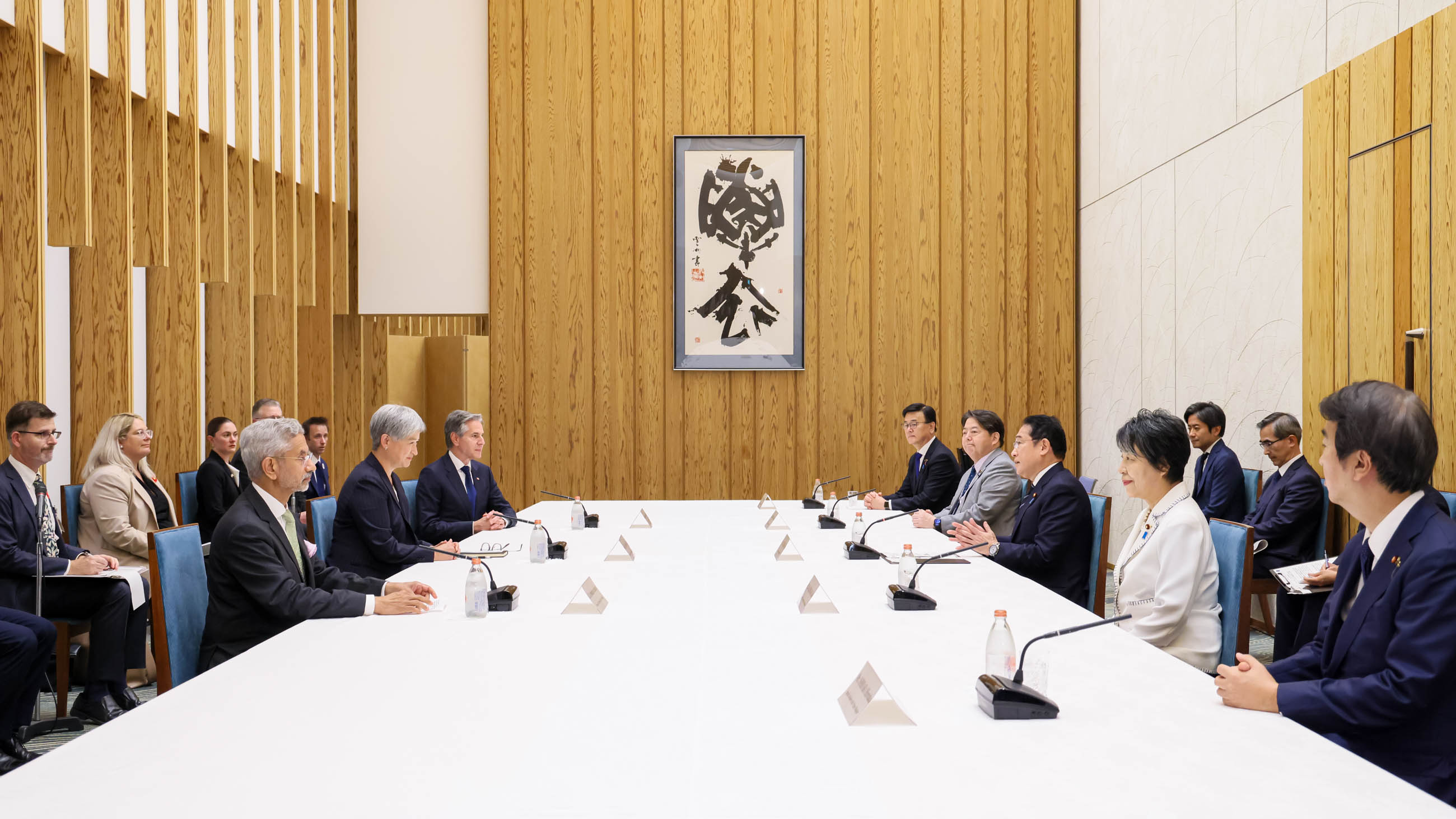 表敬を受ける岸田総理４