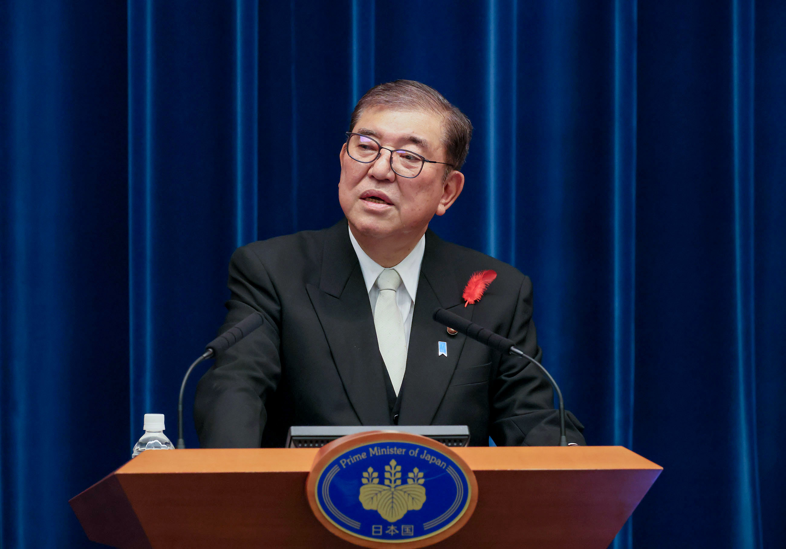 冒頭に発言する石破総理３