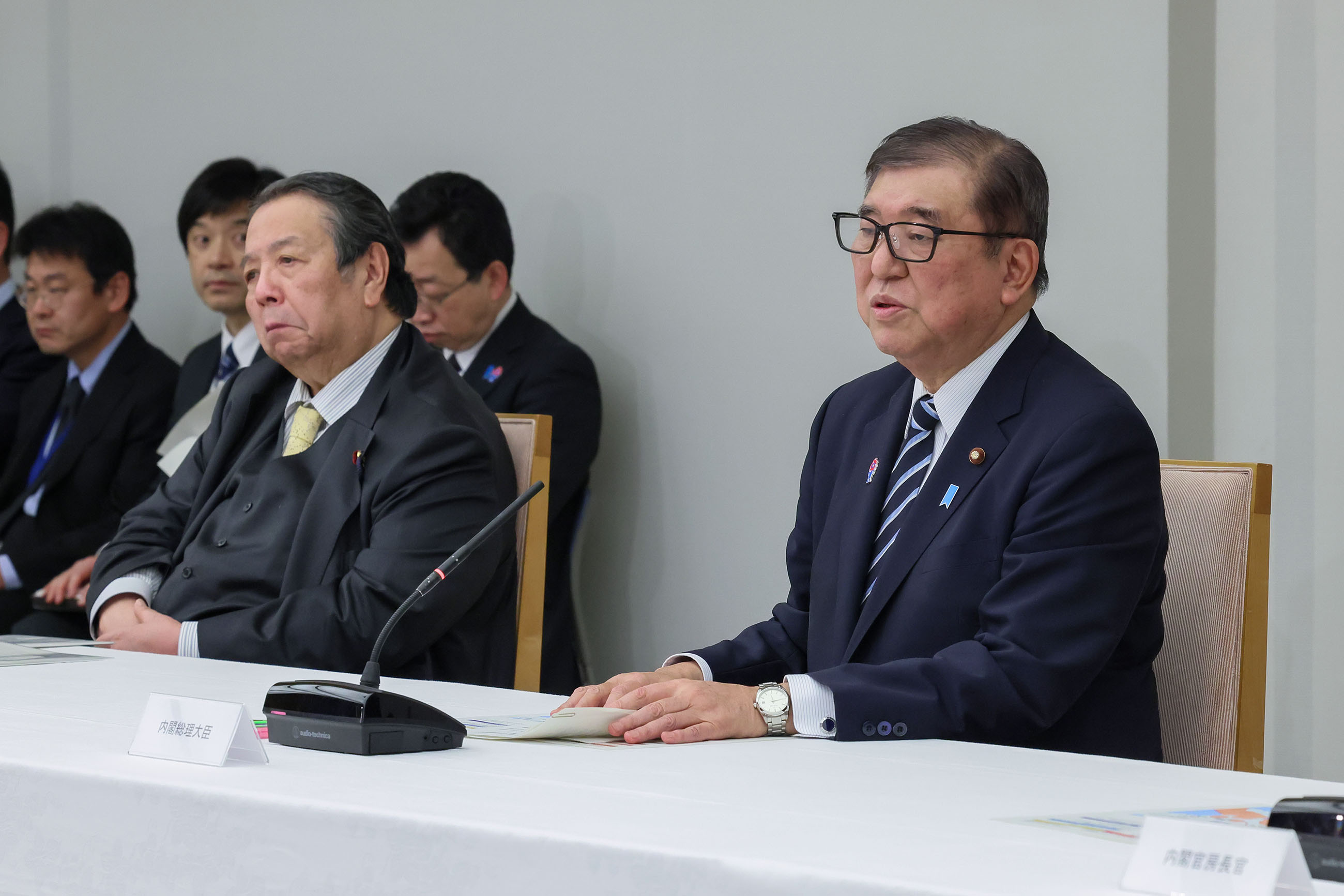 発言する石破総理２