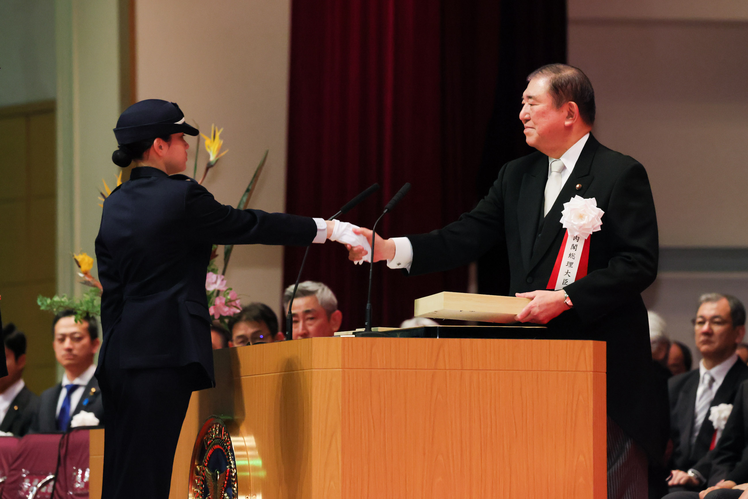 任命・宣誓式に臨む石破総理６