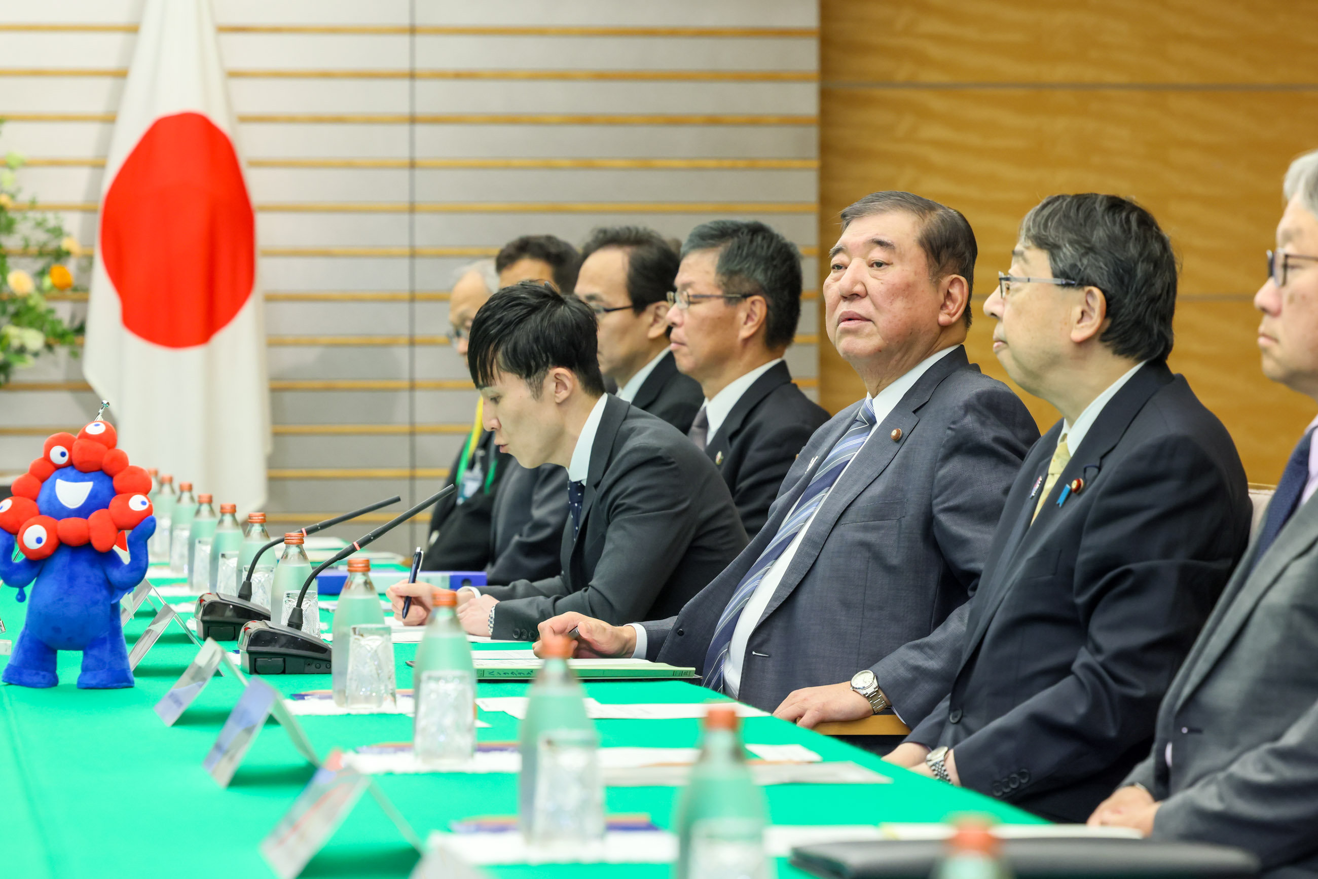 ユヌス暫定政権首席顧問と会談する石破総理３