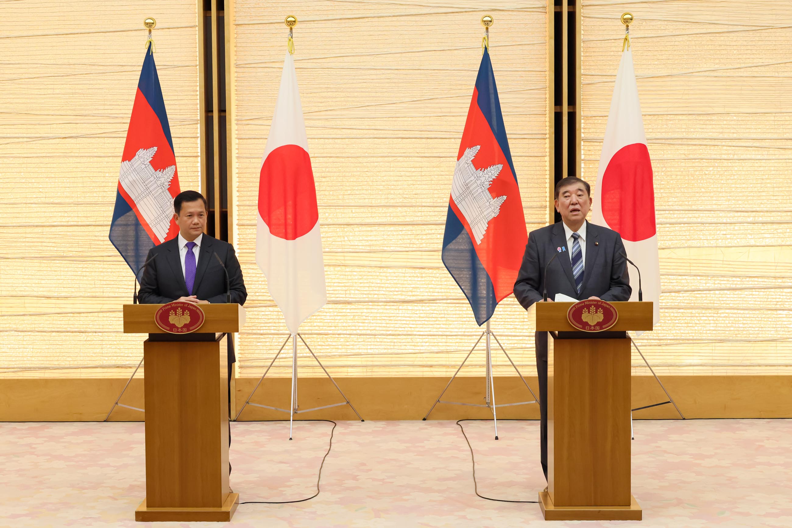 共同記者発表３