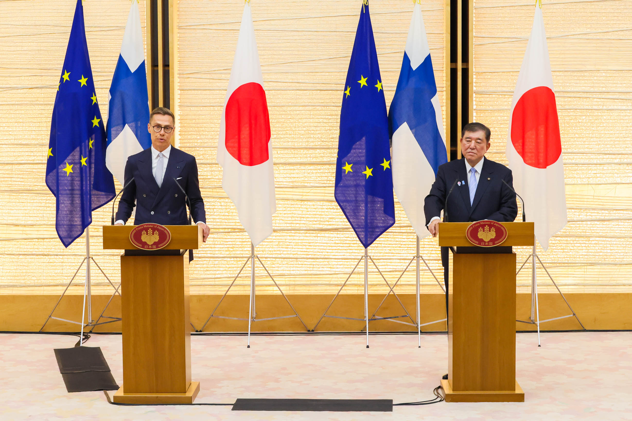 共同記者発表３