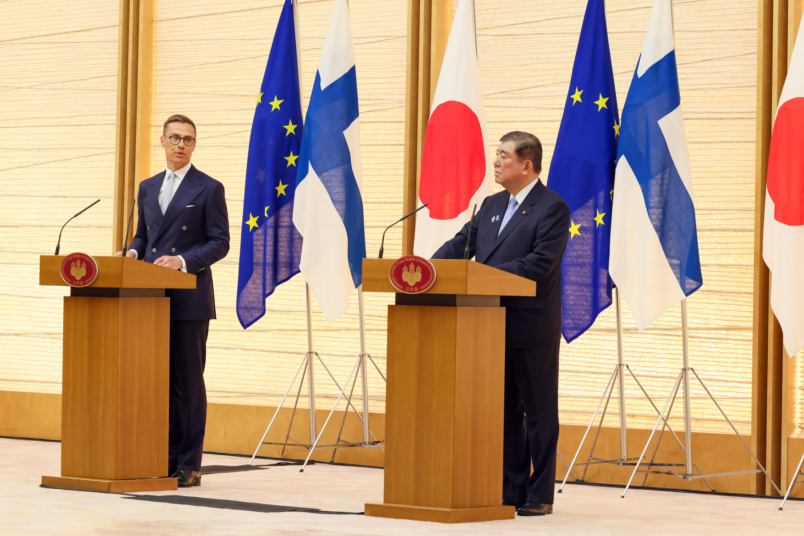 共同記者発表６