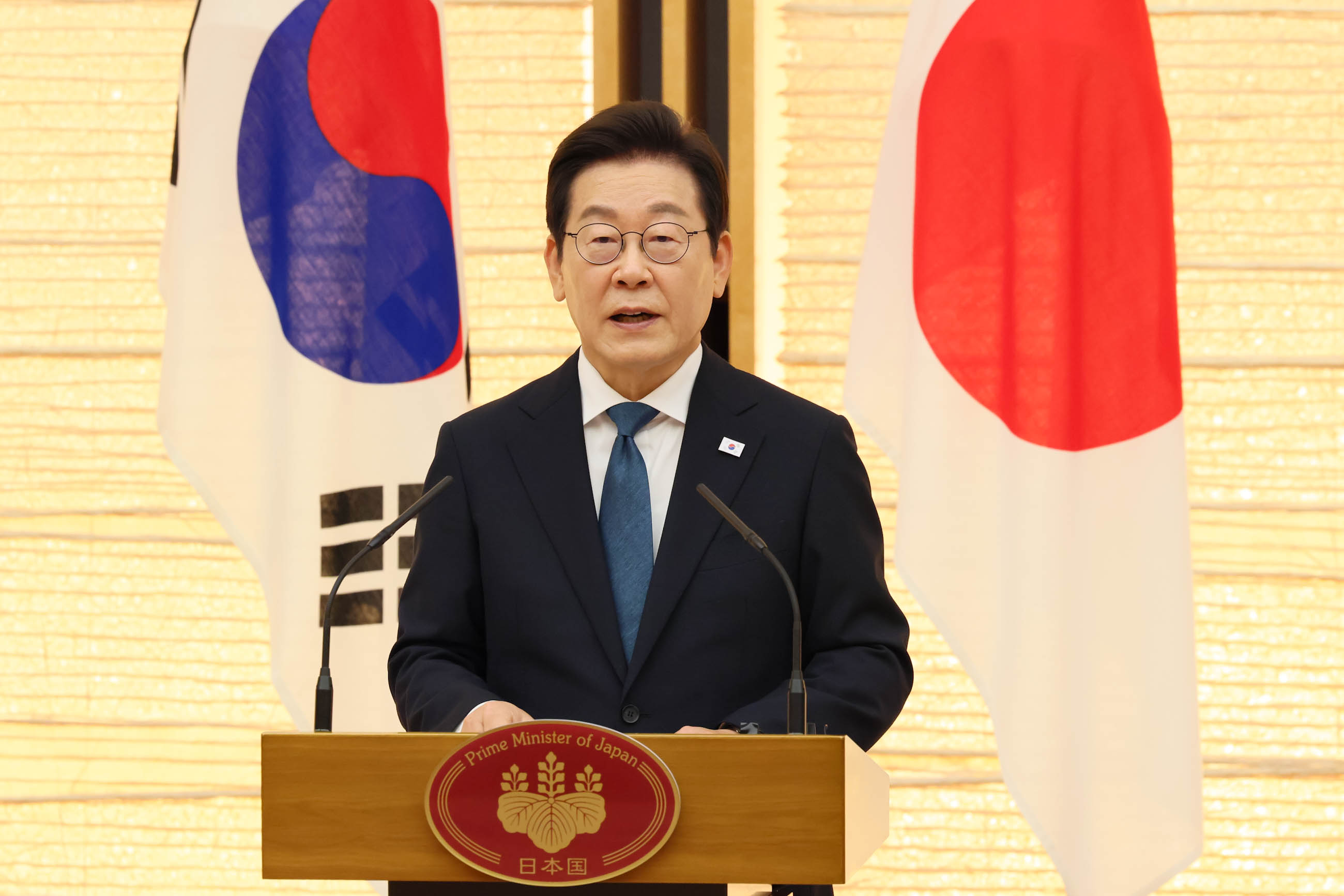 共同記者発表４