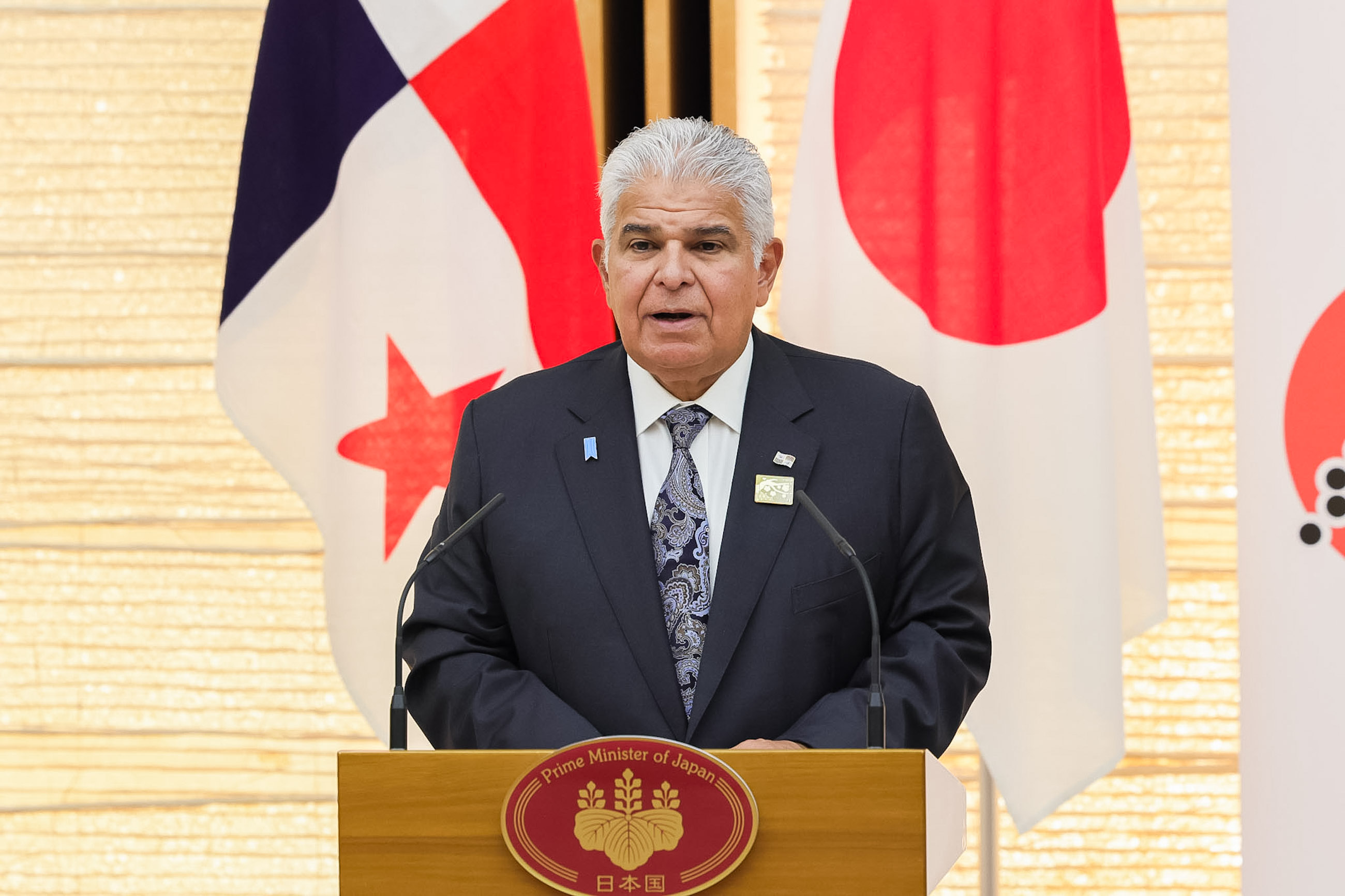 共同記者発表５