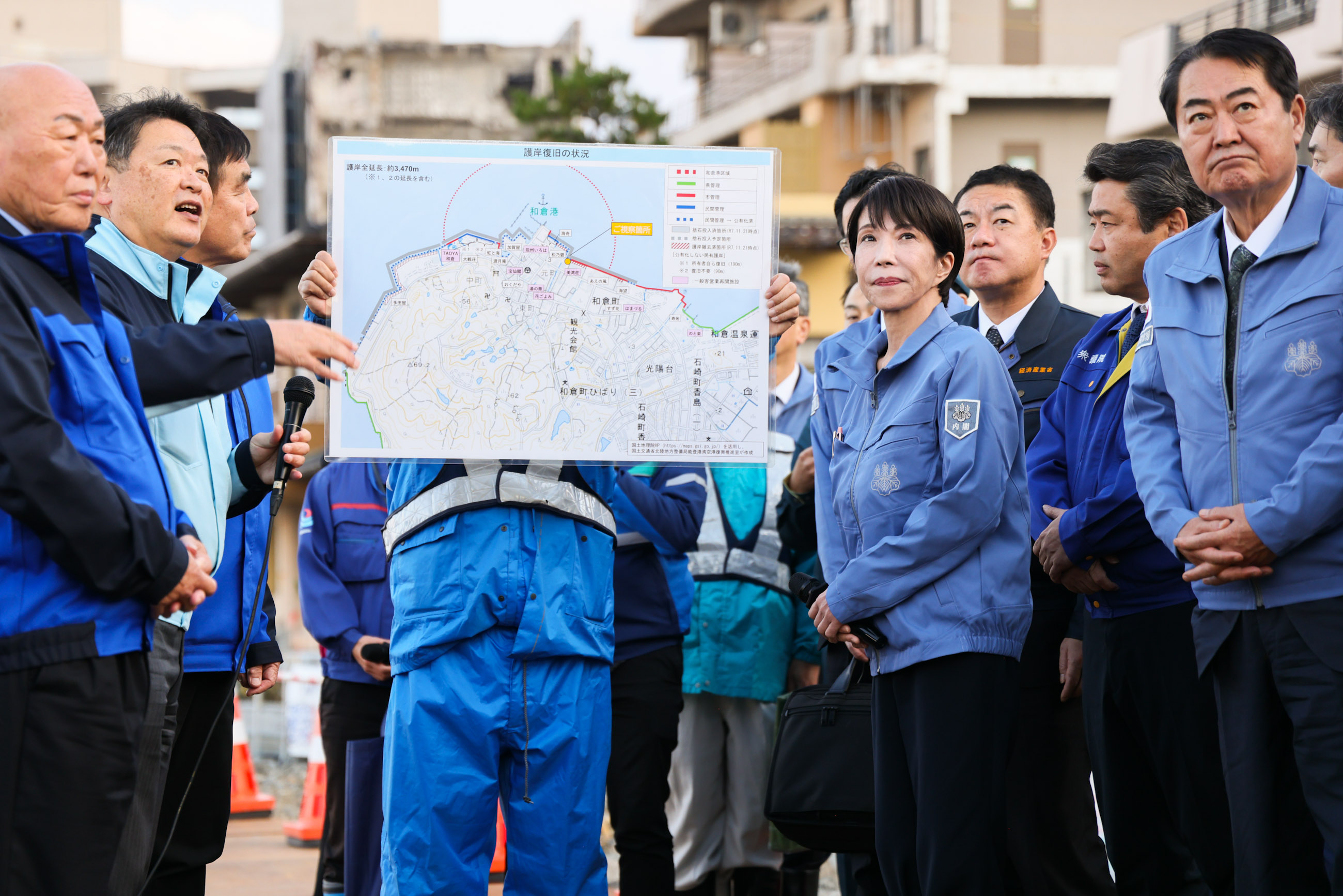 和倉温泉を視察する高市総理２