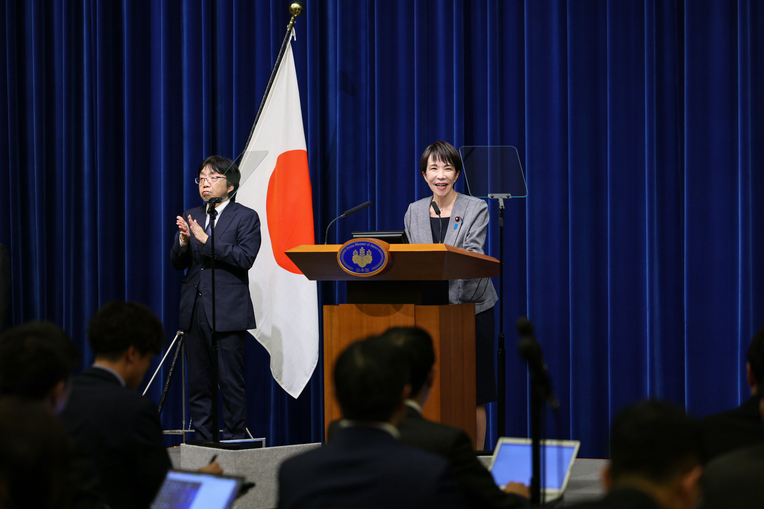 冒頭に発言する高市総理３