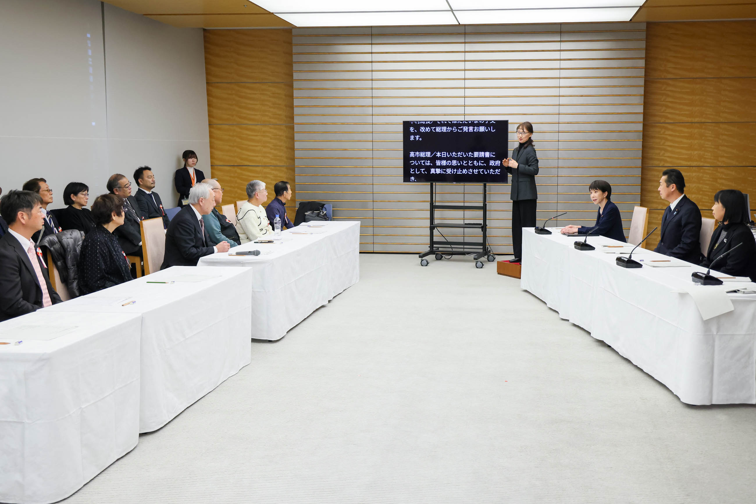 面会する高市総理７