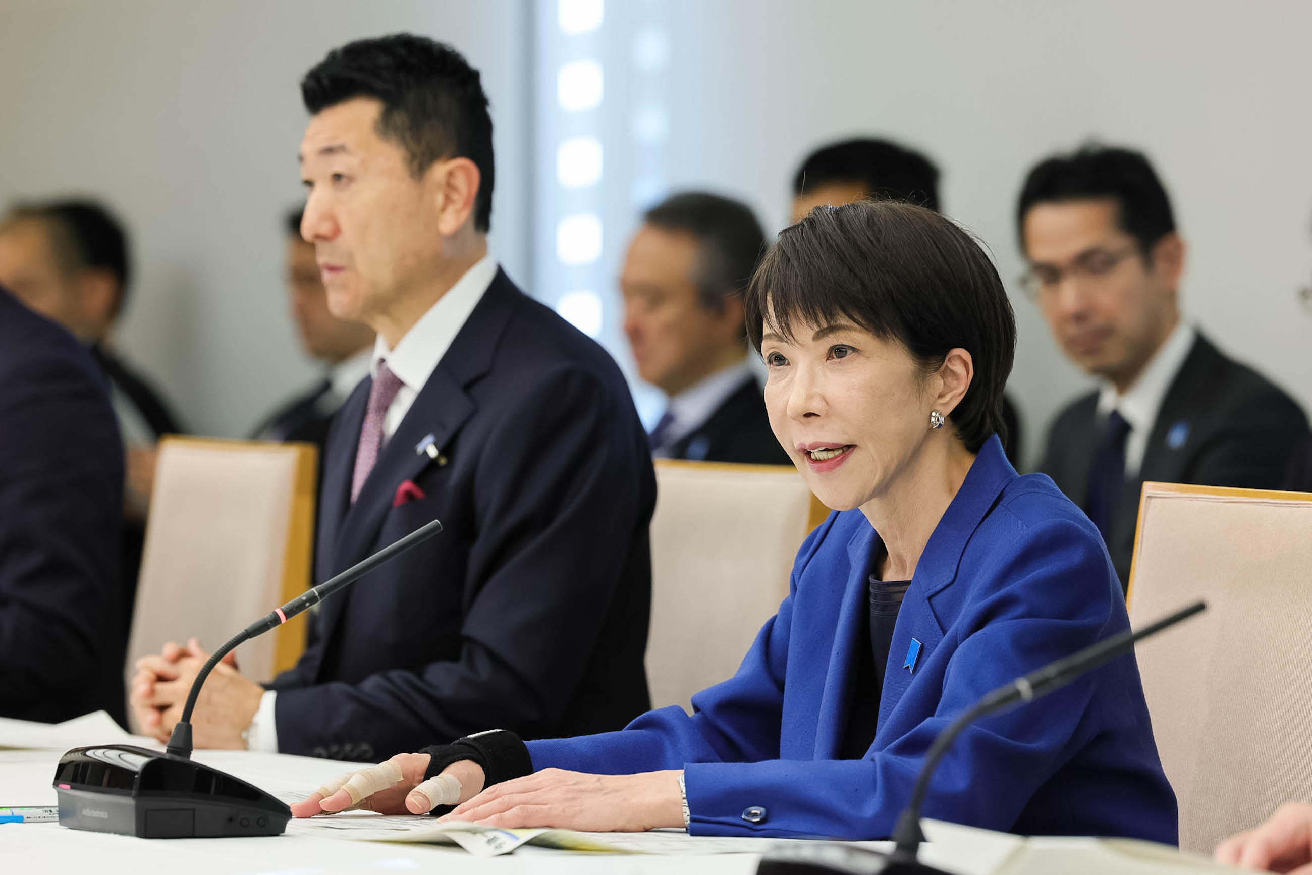 会議のまとめを行う高市総理１