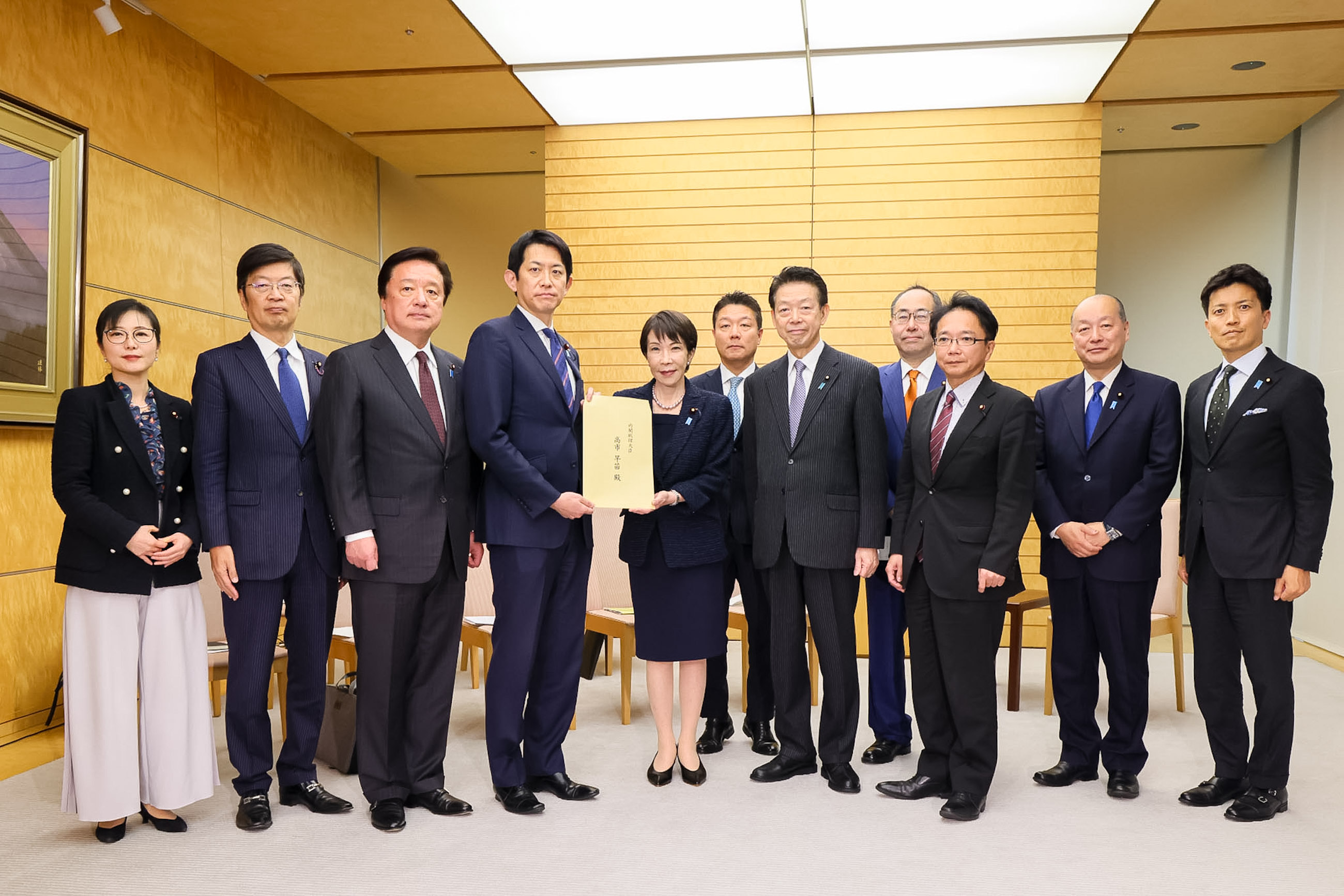 自由民主党・エネルギーの安定供給確保及び海上輸送途絶対策に向けた緊急提言申入れ