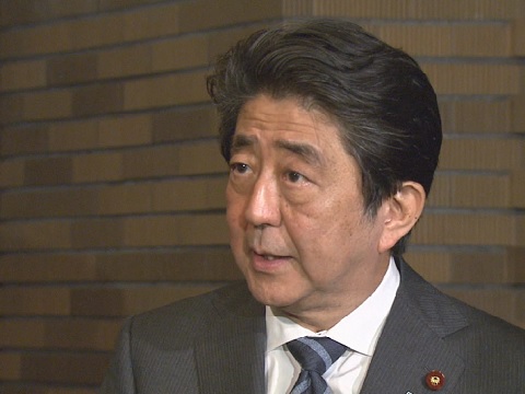 会見する安倍総理