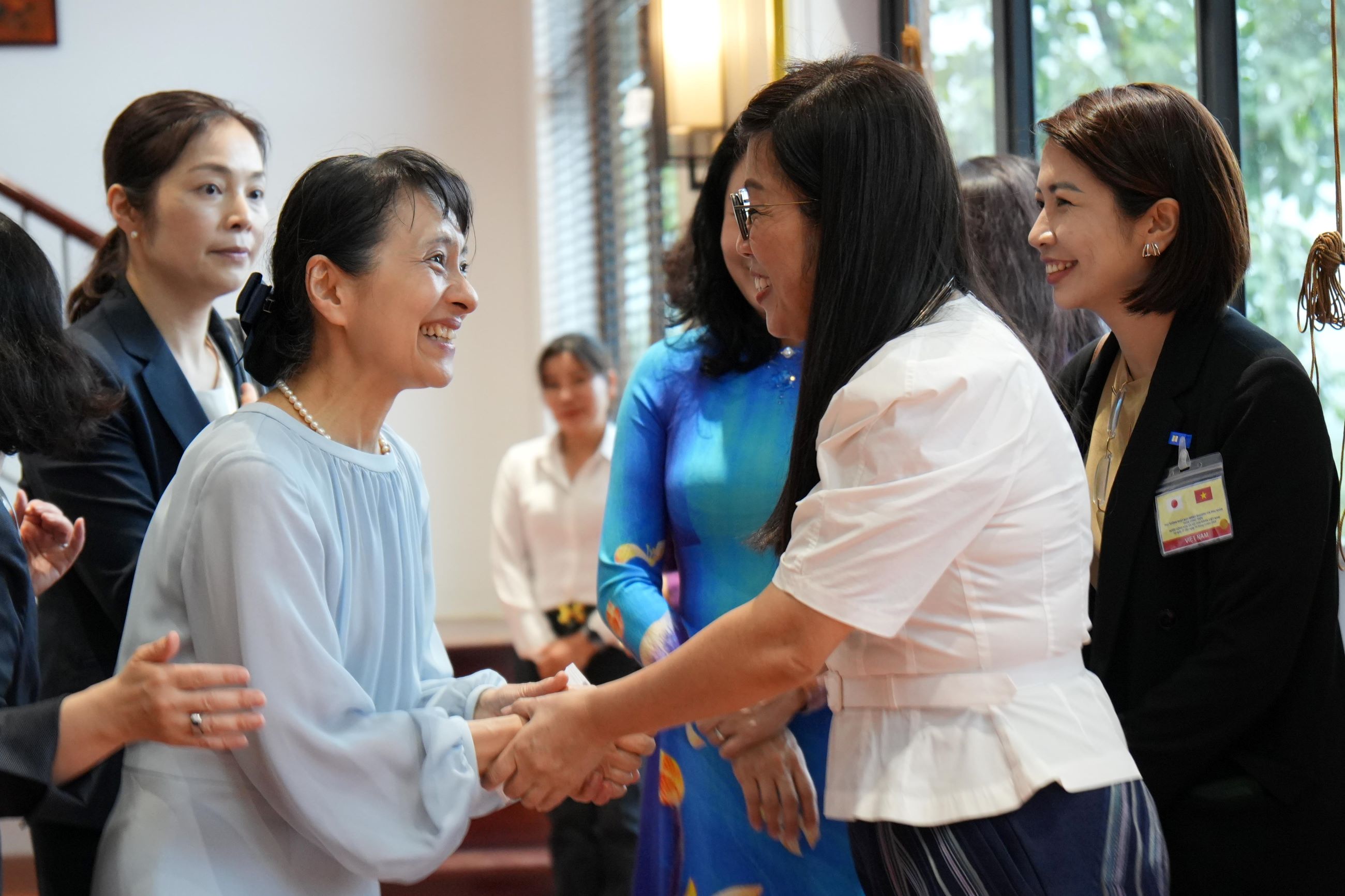 チャン首相夫人による配偶者プログラム７