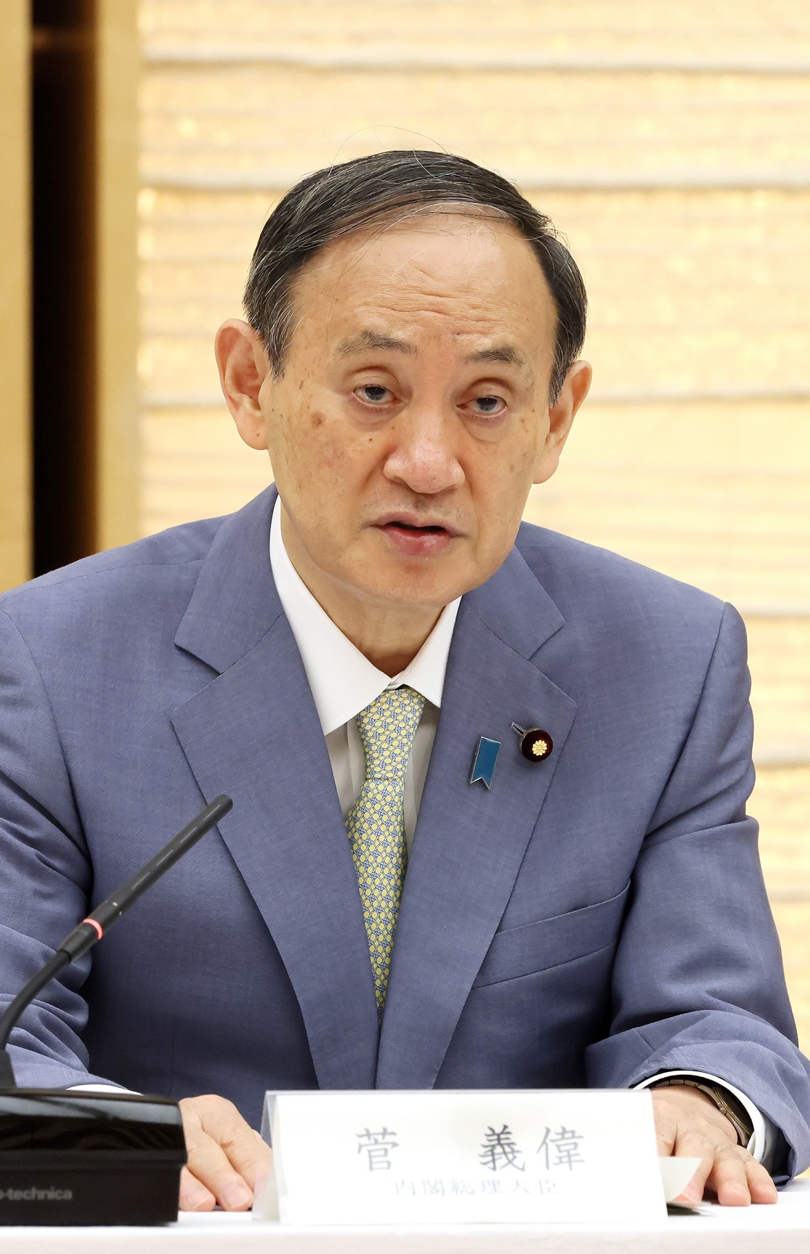 発言する菅総理２