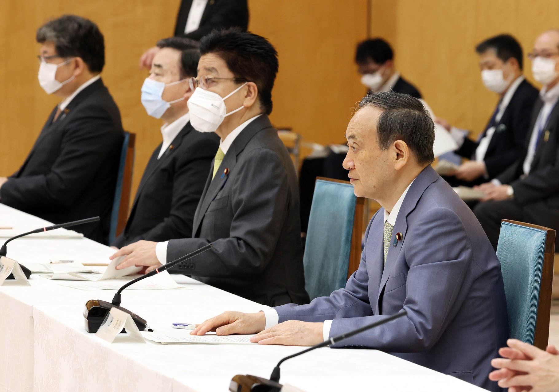 発言する菅総理３