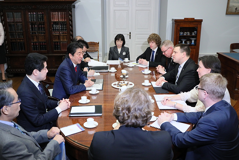 日・エストニア首脳会談１