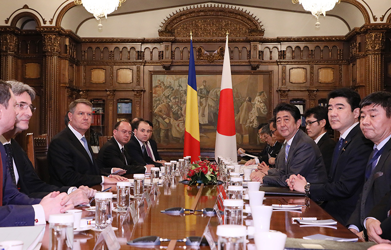 日・ルーマニア首脳会談