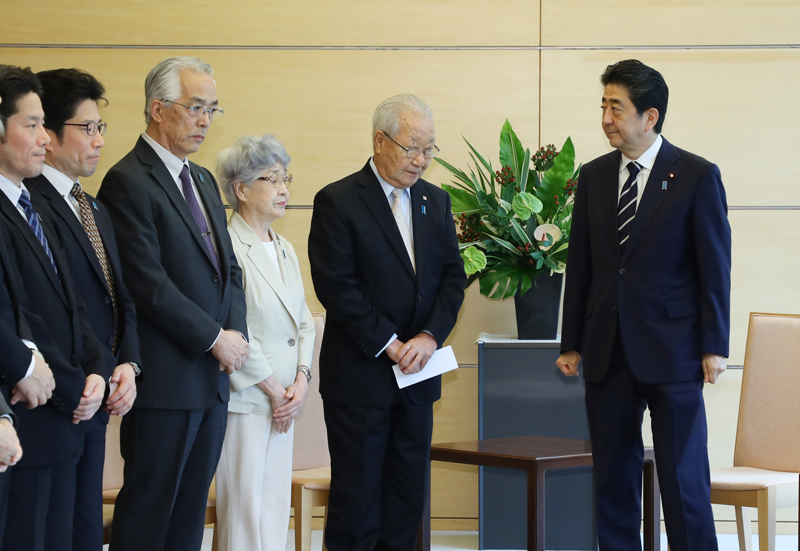 拉致被害者御家族等との面会