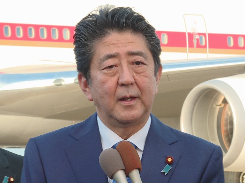 会見する安倍総理