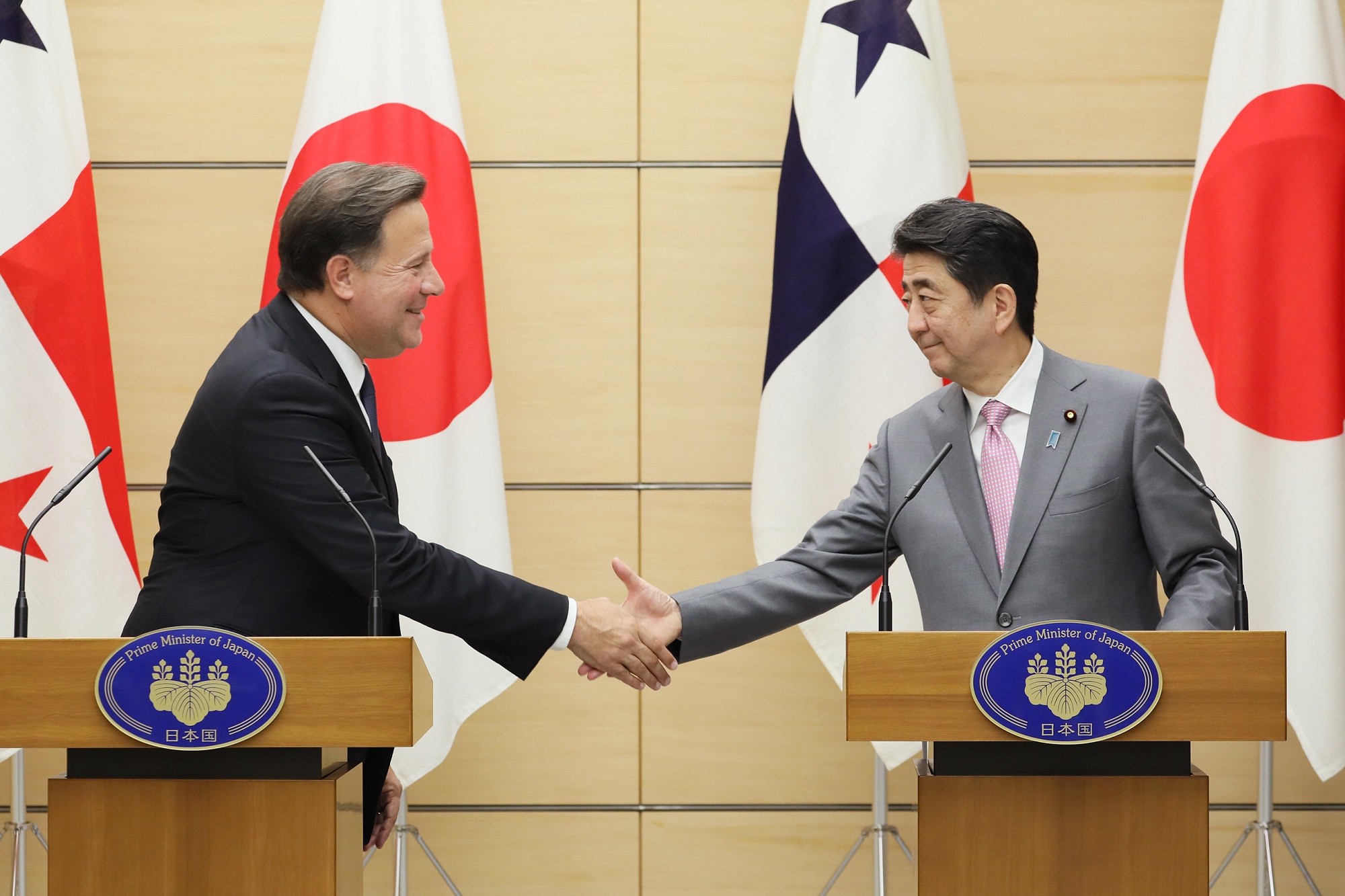 共同記者発表４