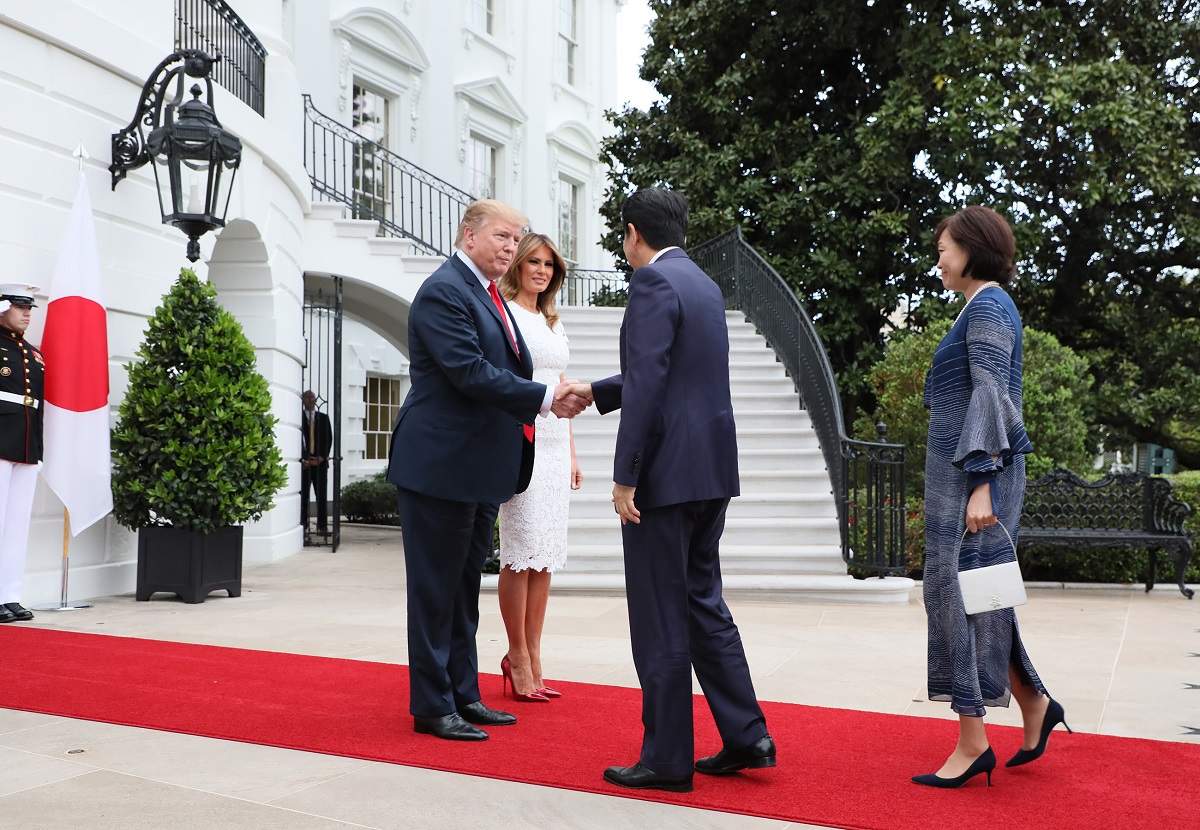 トランプ・アメリカ大統領夫妻との非公式夕食会１