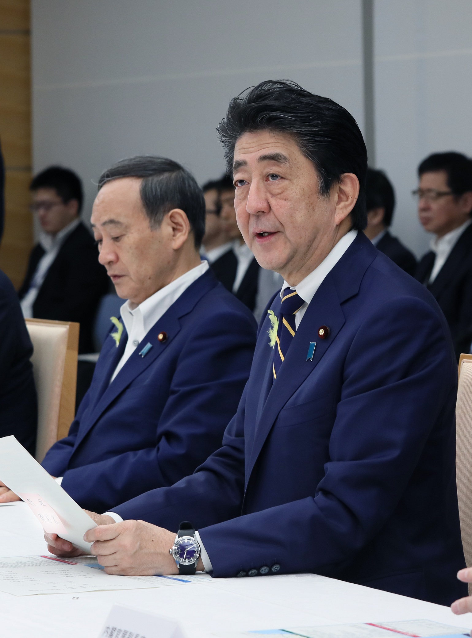 発言する安倍総理１